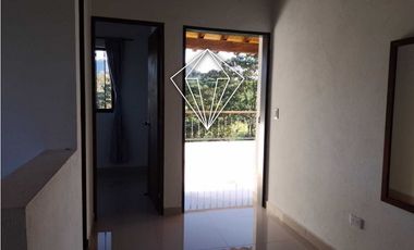 FINCA EN ARRIENDO EL CARMEN DE VIBORAL