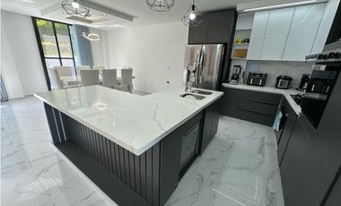 CASA EN VENTA CONJ. BRISAS DE RUITOQUE - ACAPULCO