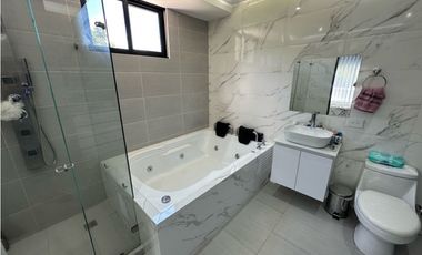 CASA EN VENTA CONJ. BRISAS DE RUITOQUE - ACAPULCO
