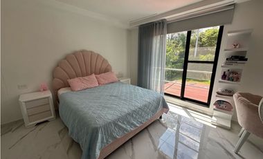CASA EN VENTA CONJ. BRISAS DE RUITOQUE - ACAPULCO