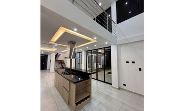 Finca nueva de lujo en venta en parcelación - Santa Elena El Cerrito