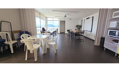 Venta de Excelente Bodega Industrial 225 KVA