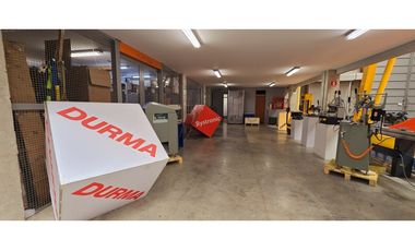 Venta de Excelente Bodega Industrial 225 KVA