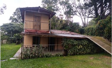 Arriendo finca en El Carmen de Viboral - sector Canadá