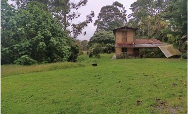 Arriendo finca en El Carmen de Viboral - sector Canadá