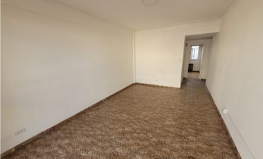 VENTA 2 AMB A LA CALLE.