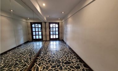 VENTA 2 AMB A LA CALLE.