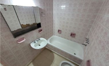 VENTA 2 AMB A LA CALLE.