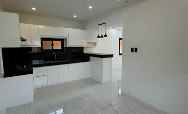 For Rent House in Sunset Valley Homes Near Coffee Bay Angeles