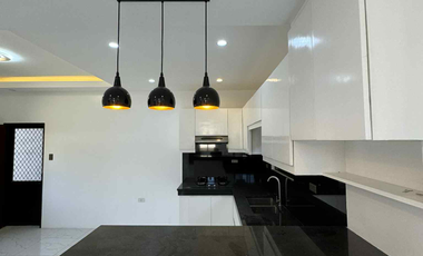 For Rent House in Sunset Valley Homes Near Coffee Bay Angeles