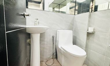 FOR SALE Income-Generating House & Lot in Forest Parkhomes North