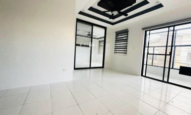 FOR SALE Income-Generating House & Lot in Forest Parkhomes North