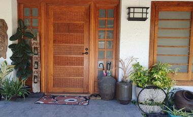 Beautiful Zen/Japanese inspired 4 BR property for sale
