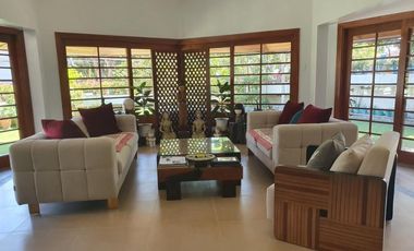Beautiful Zen/Japanese inspired 4 BR property for sale