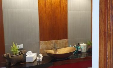 Beautiful Zen/Japanese inspired 4 BR property for sale