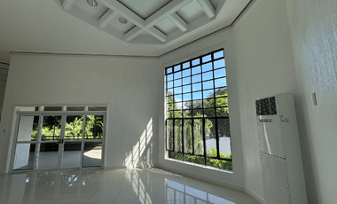 4BR House for Rent in Ayala Alabang Village, Muntinlupa - RR0382782