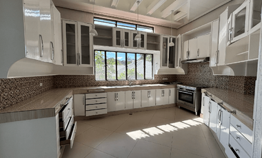 4BR House for Rent in Ayala Alabang Village, Muntinlupa - RR0382782