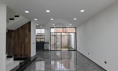 Esmeralda  Casa en venta en San Mateo Atenco
