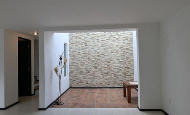 Quinta Regina Casa en venta en Santa María