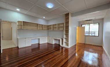 4BR House for Rent in Urdaneta Village, Makati - RR0215482