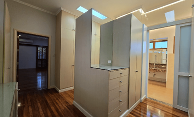 4BR House for Rent in Urdaneta Village, Makati - RR0215482