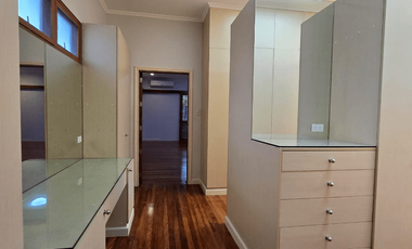 4BR House for Rent in Urdaneta Village, Makati - RR0215482