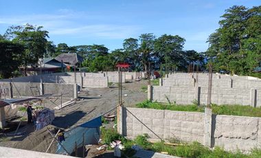 Santorini Village in Funda Dalipe, San Jose, Antique near Beach