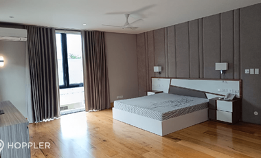 5BR House for Rent in Merville Subdivision, Parañaque - RR3414382