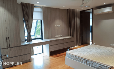 5BR House for Rent in Merville Subdivision, Parañaque - RR3414382