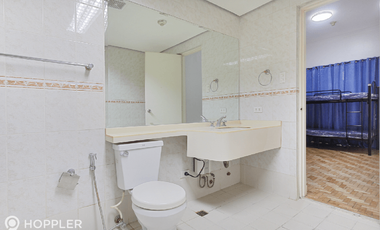 3BR Condo for Sale in Manhattan Square, Salcedo Village, Makati - RS4904281