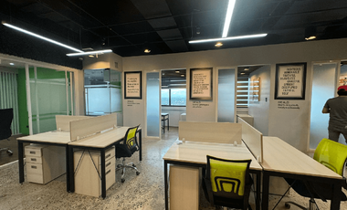 175.0sqm Office Space for Sale in Parkway Corporate Center, Muntinlupa CS0389373