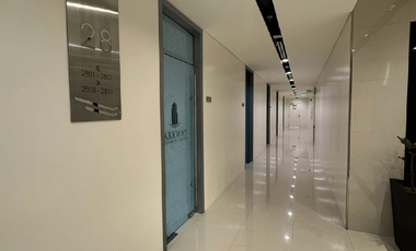 175.0sqm Office Space for Sale in Parkway Corporate Center, Muntinlupa CS0389373