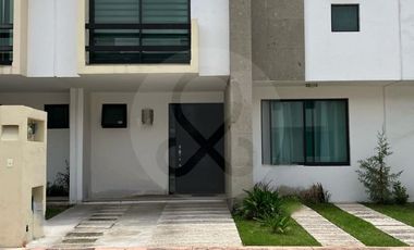 El Fortin Casa en condominio en venta en Santa María