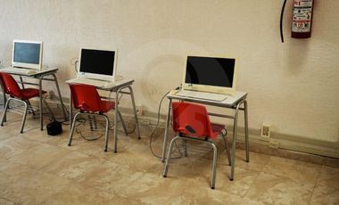 Casa uso de suelo en renta en Jardines del Pedregal