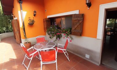 RETASADO - EXTRAORDINARIO CHALET CON GAS NATURAL CONECTADO. COLINA DE LOS PADRES