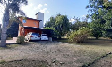 RETASADO - EXTRAORDINARIO CHALET CON GAS NATURAL CONECTADO. COLINA DE LOS PADRES