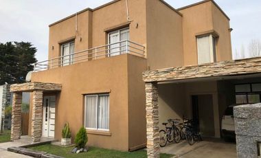 Casa en venta en Ranelagh Golf