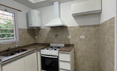 Monoambiente en alquiler en Moron Sur