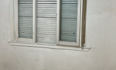 Casa en alquiler en Isidro Casanova
