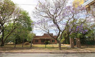 Venta Galpón Ramal Pilar zona industrial