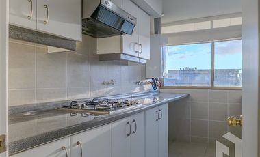 Departamento en Arriendo en Los Pablos 1950
