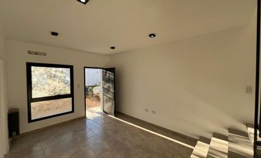 Departamento Dúplex c/cochera en Juan XXIII 1546