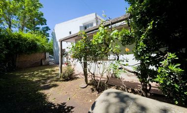 VENTA DE CASA 4 AMBIENTES EN OPORTUNIDAD
