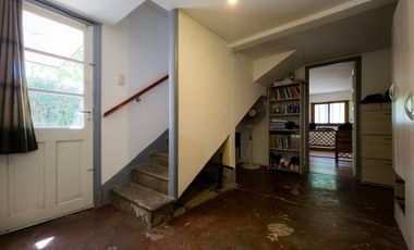 VENTA DE CASA 4 AMBIENTES EN OPORTUNIDAD