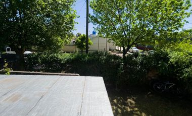 VENTA DE CASA 4 AMBIENTES EN OPORTUNIDAD