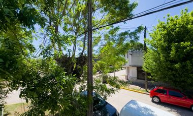 VENTA DE CASA 4 AMBIENTES EN OPORTUNIDAD