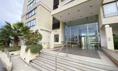 Departamento en Arriendo en Edificio Amsterdam