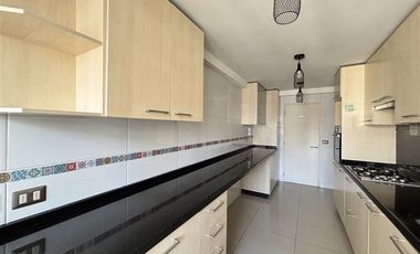 Departamento en Arriendo en Edificio Amsterdam