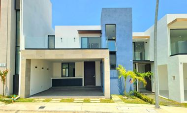 Casa en Venta en Lomas del Dorado