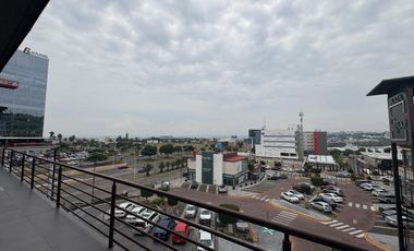 LOCAL COMERCIAL en la plaza Q7001 3er piso ideal para restaurante